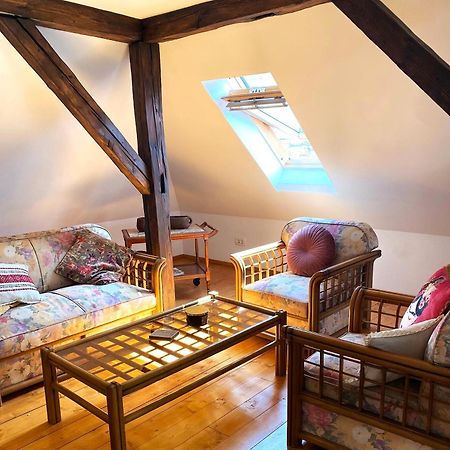 Rose'S Oldtown Apartment Брашов Екстериор снимка