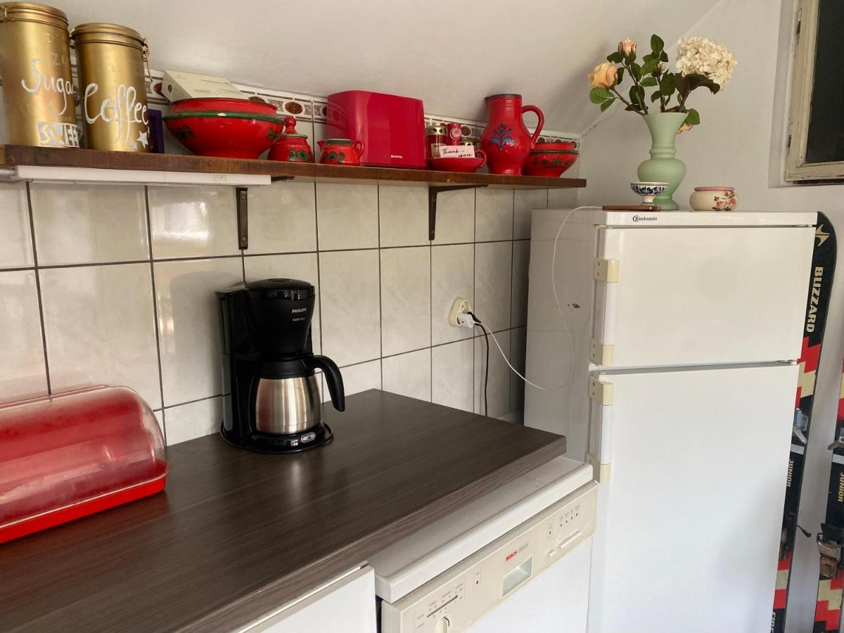 Rose'S Oldtown Apartment Брашов Екстериор снимка